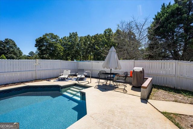 5817 Huddersfield Road, Macon, GA 31210