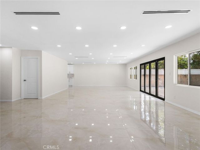 15951 Bahama, North Hills, CA 91343
