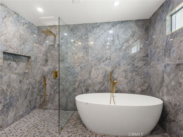 15951 Bahama, North Hills, CA 91343