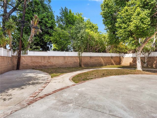 15951 Bahama, North Hills, CA 91343