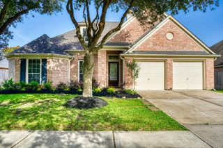519 Ivory Stone Lane, League City, TX 77573