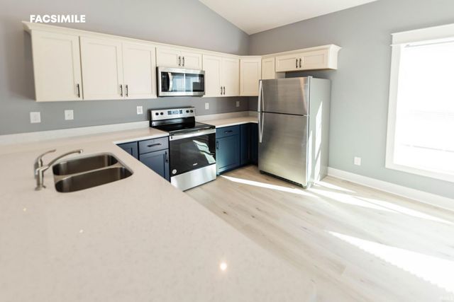 7901 S Westmead Drive, Newberry, IN 47449