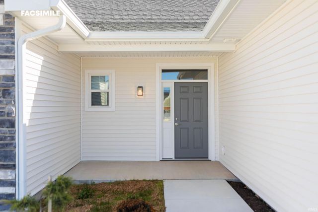 7901 S Westmead Drive, Newberry, IN 47449