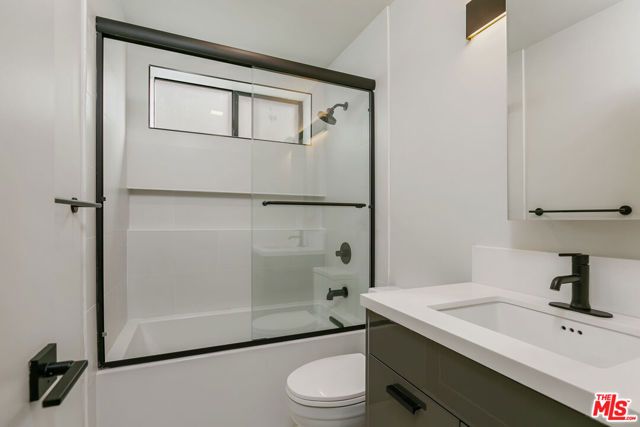 3622 Keystone Avenue 3, Los Angeles, CA 90034