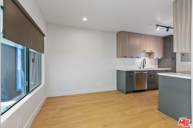 3622 Keystone Avenue 3, Los Angeles, CA 90034