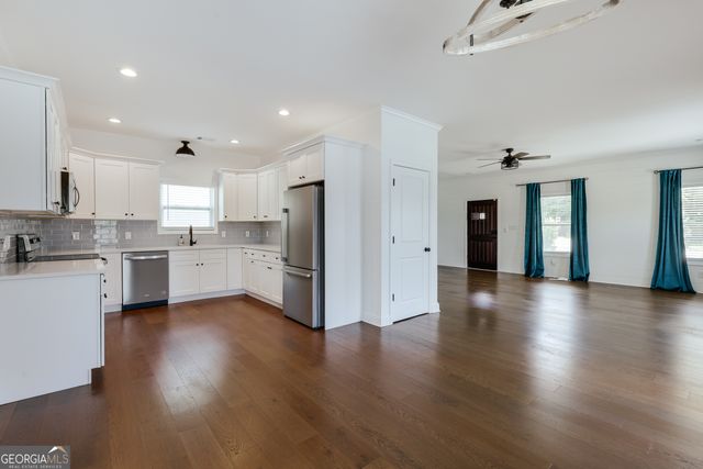 499 Little Oak Street, Athens, GA 30601