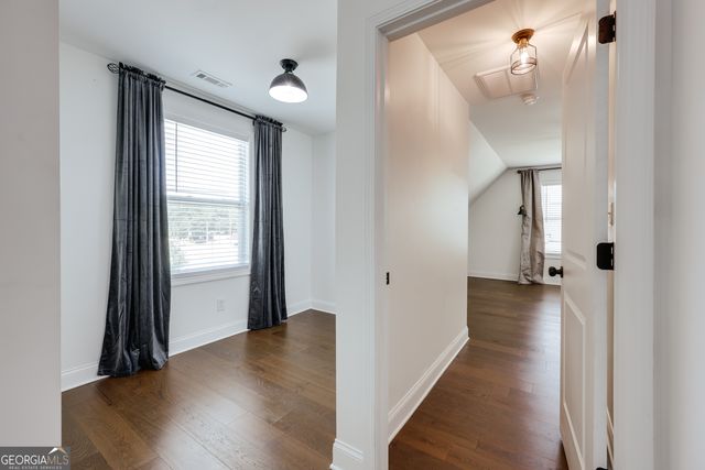 499 Little Oak Street, Athens, GA 30601