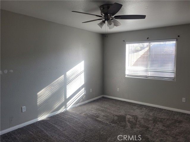 25064 Avenida Laredo, Barstow, CA 92311