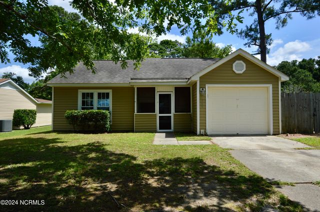 206 Wedgewood Drive, Jacksonville, NC 28546