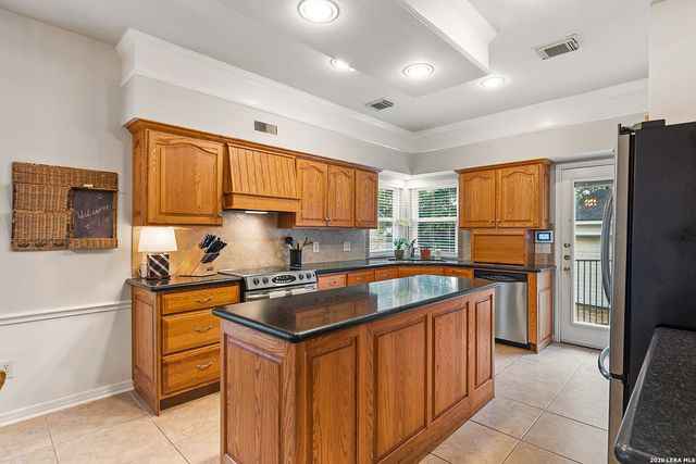 2420 Brighton Oaks, San Antonio, TX 78231