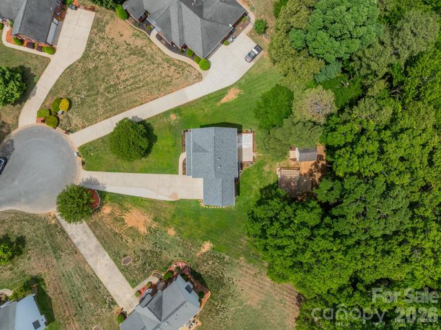 1401 Kent Court, Monroe, NC 28110