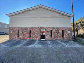 201 N Jefferson Ave, Port Allen, LA 70767