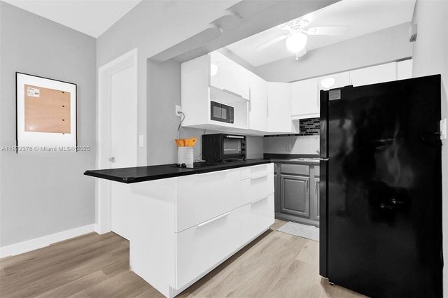 10076 E Bay Harbor Dr 76A, Bay Harbor Islands, FL 33154