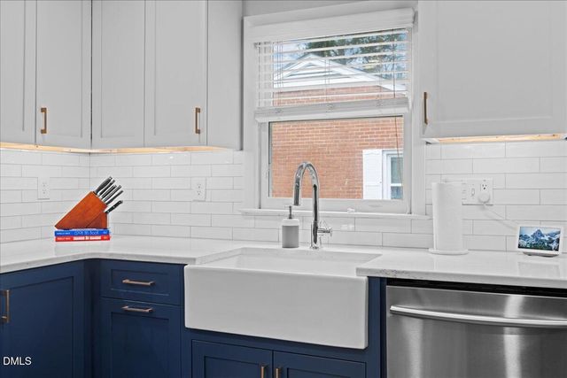 1212 Brookside Drive, Raleigh, NC 27604