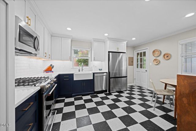 1212 Brookside Drive, Raleigh, NC 27604