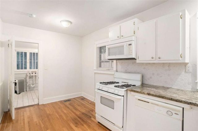 492 HEMLOCK Circle, Atlanta, GA 30316