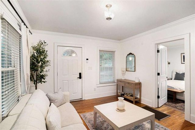 492 HEMLOCK Circle, Atlanta, GA 30316