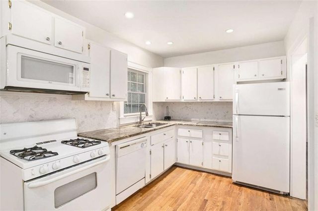 492 HEMLOCK Circle, Atlanta, GA 30316