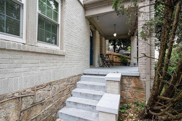 492 HEMLOCK Circle, Atlanta, GA 30316