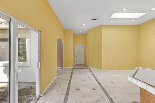 7839 Mountain Ave, Orangevale, CA 95662