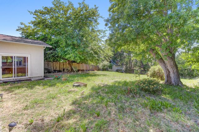 7839 Mountain Ave, Orangevale, CA 95662