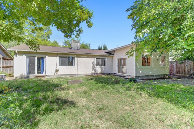 7839 Mountain Ave, Orangevale, CA 95662