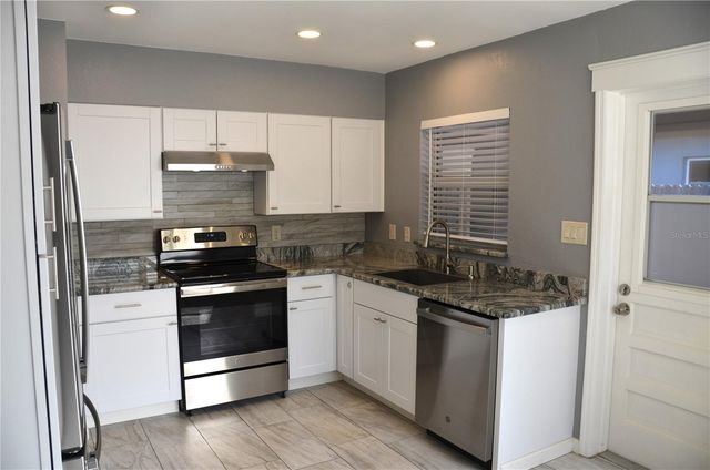 1802 HIGH STREET, Leesburg, FL 34748