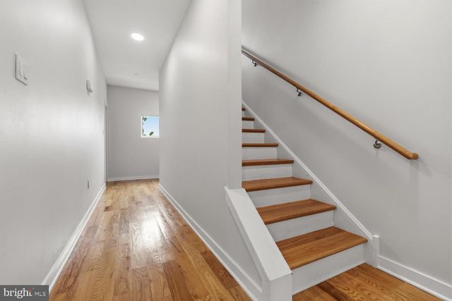 7006 PIPERS GLEN WAY, Philadelphia, PA 19119
