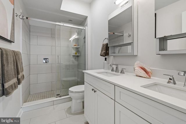 7006 PIPERS GLEN WAY, Philadelphia, PA 19119