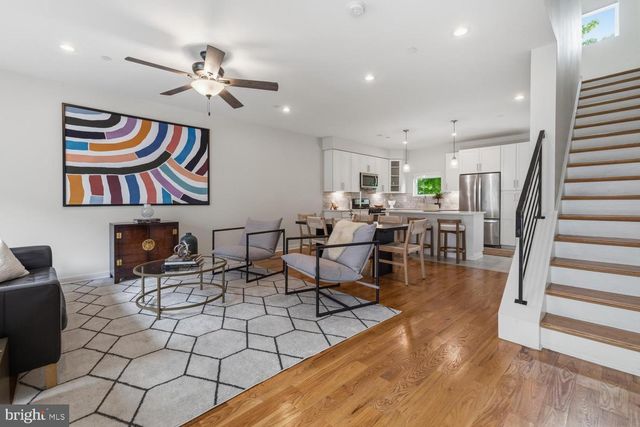 7006 PIPERS GLEN WAY, Philadelphia, PA 19119