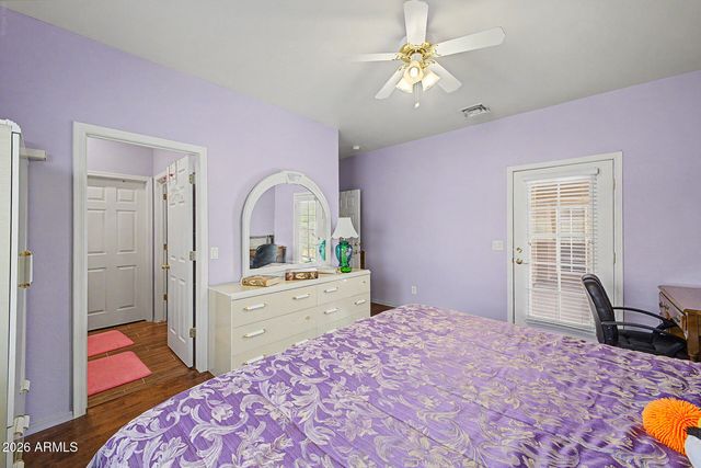445 W REIZEN Drive, Morristown, AZ 85342