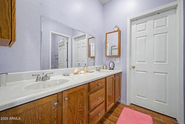 445 W REIZEN Drive, Morristown, AZ 85342