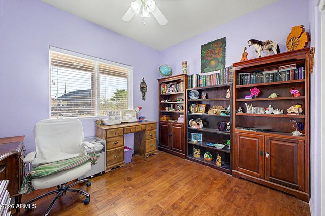 445 W REIZEN Drive, Morristown, AZ 85342