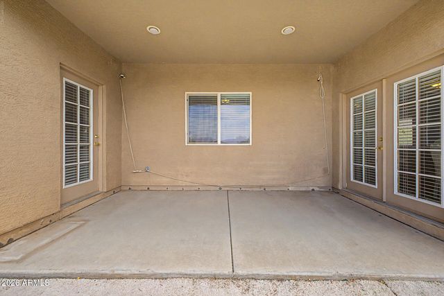 445 W REIZEN Drive, Morristown, AZ 85342