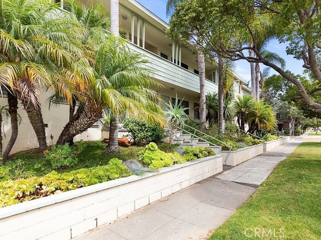 1325 Washington F, Santa Monica, CA 90403