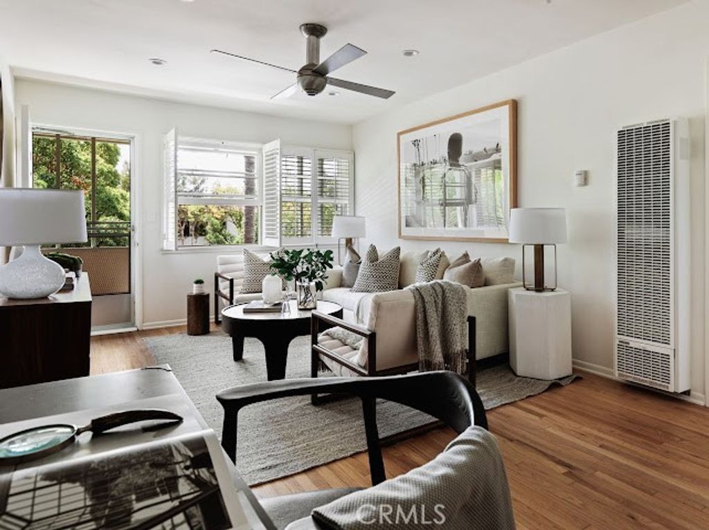 1325 Washington F, Santa Monica, CA 90403