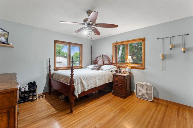 8 Imperial Drive E, West Saint Paul, MN 55118
