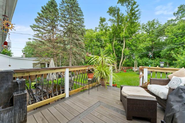8 Imperial Drive E, West Saint Paul, MN 55118