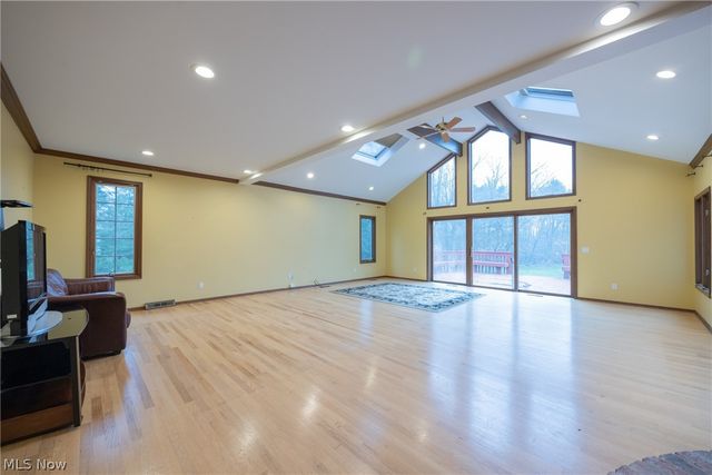 3475 Rolling Hills Drive, Pepper Pike, OH 44124