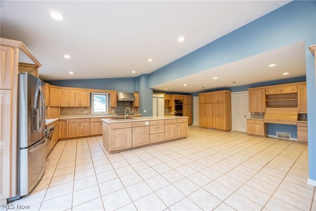 3475 Rolling Hills Drive, Pepper Pike, OH 44124
