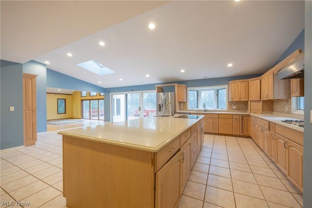 3475 Rolling Hills Drive, Pepper Pike, OH 44124