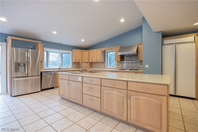 3475 Rolling Hills Drive, Pepper Pike, OH 44124