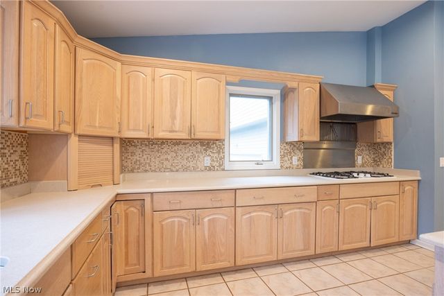 3475 Rolling Hills Drive, Pepper Pike, OH 44124