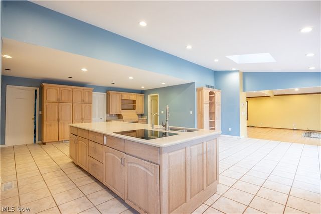 3475 Rolling Hills Drive, Pepper Pike, OH 44124