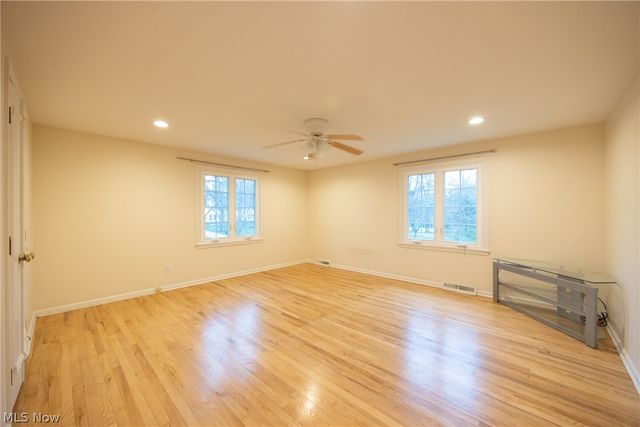3475 Rolling Hills Drive, Pepper Pike, OH 44124
