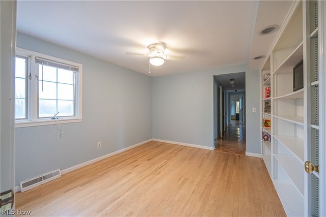 3475 Rolling Hills Drive, Pepper Pike, OH 44124