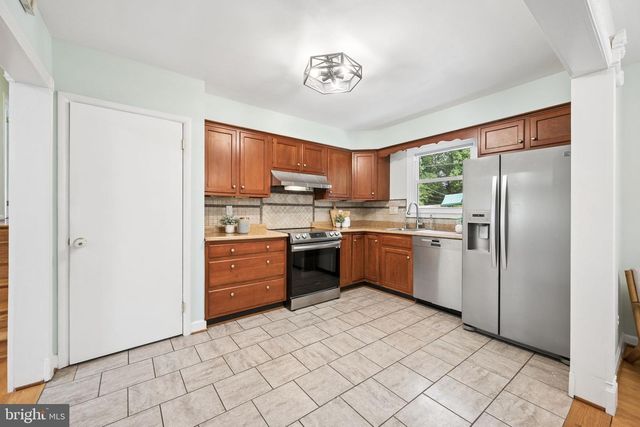 106 W NORTHERN PKWY, Baltimore, MD 21210