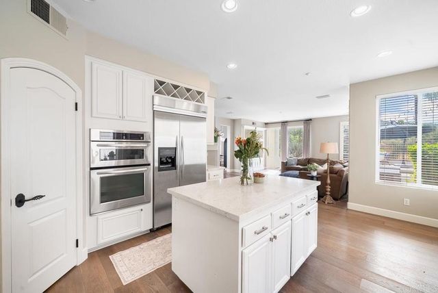 2361 Old Ranch Rd, Escondido, CA 92027
