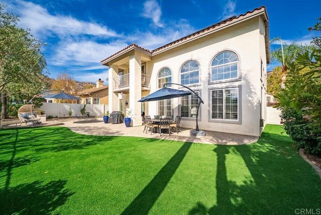 2361 Old Ranch Rd, Escondido, CA 92027