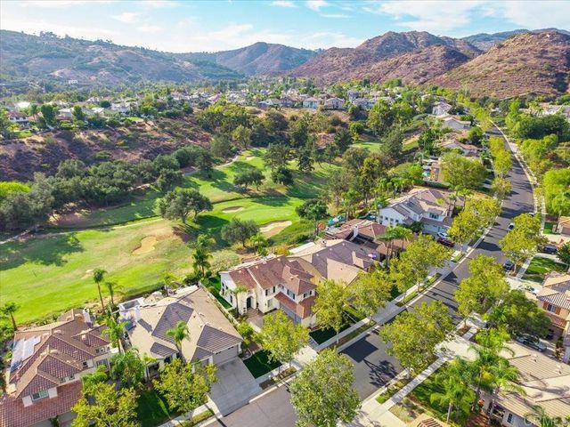 2361 Old Ranch Rd, Escondido, CA 92027